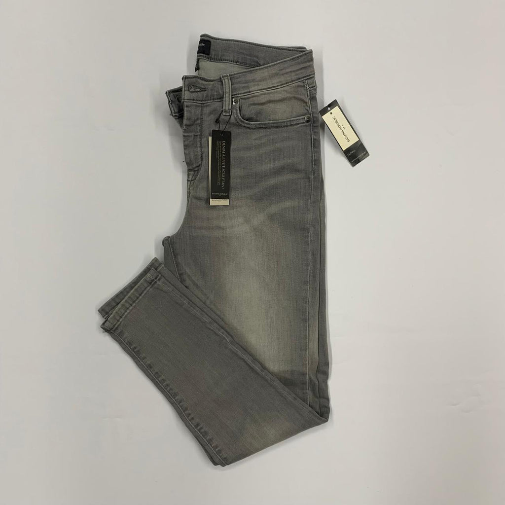 PANTALÓN BANANA REPUBLIC COLOR GRIS DESLAVADO PETITE SKINNY