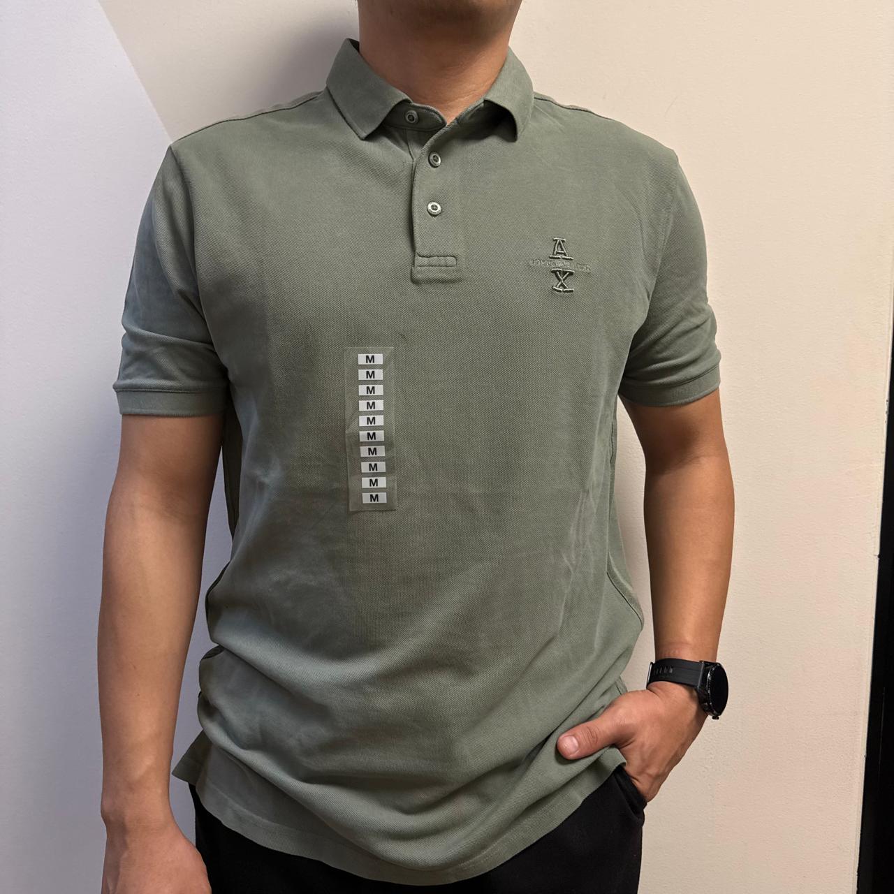 POLO  ARMANI EXCHANGE CORTE REGULAR COLOR VERDE