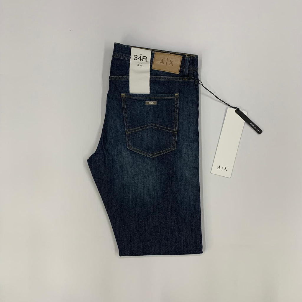 JEAN ARMANI EXCHANGE CORTE SLIM Y SKINNY