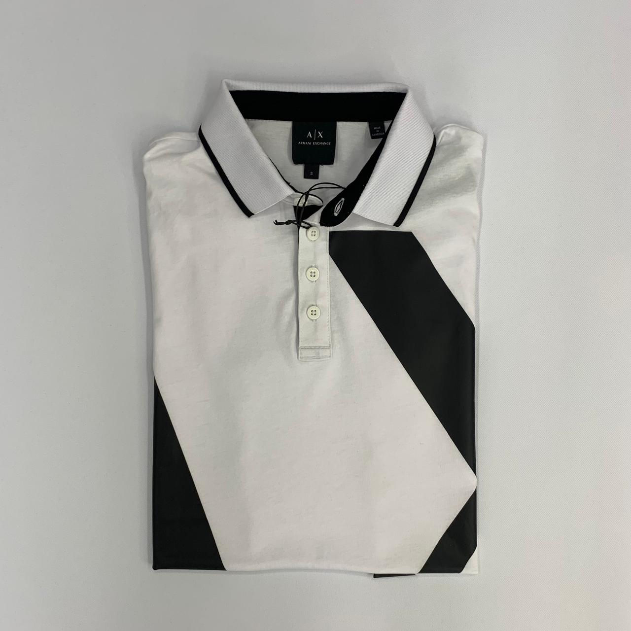 POLO ARMANI EXCHANGE HOMBRE COLOR BLANCO CORTE SLIM FIT